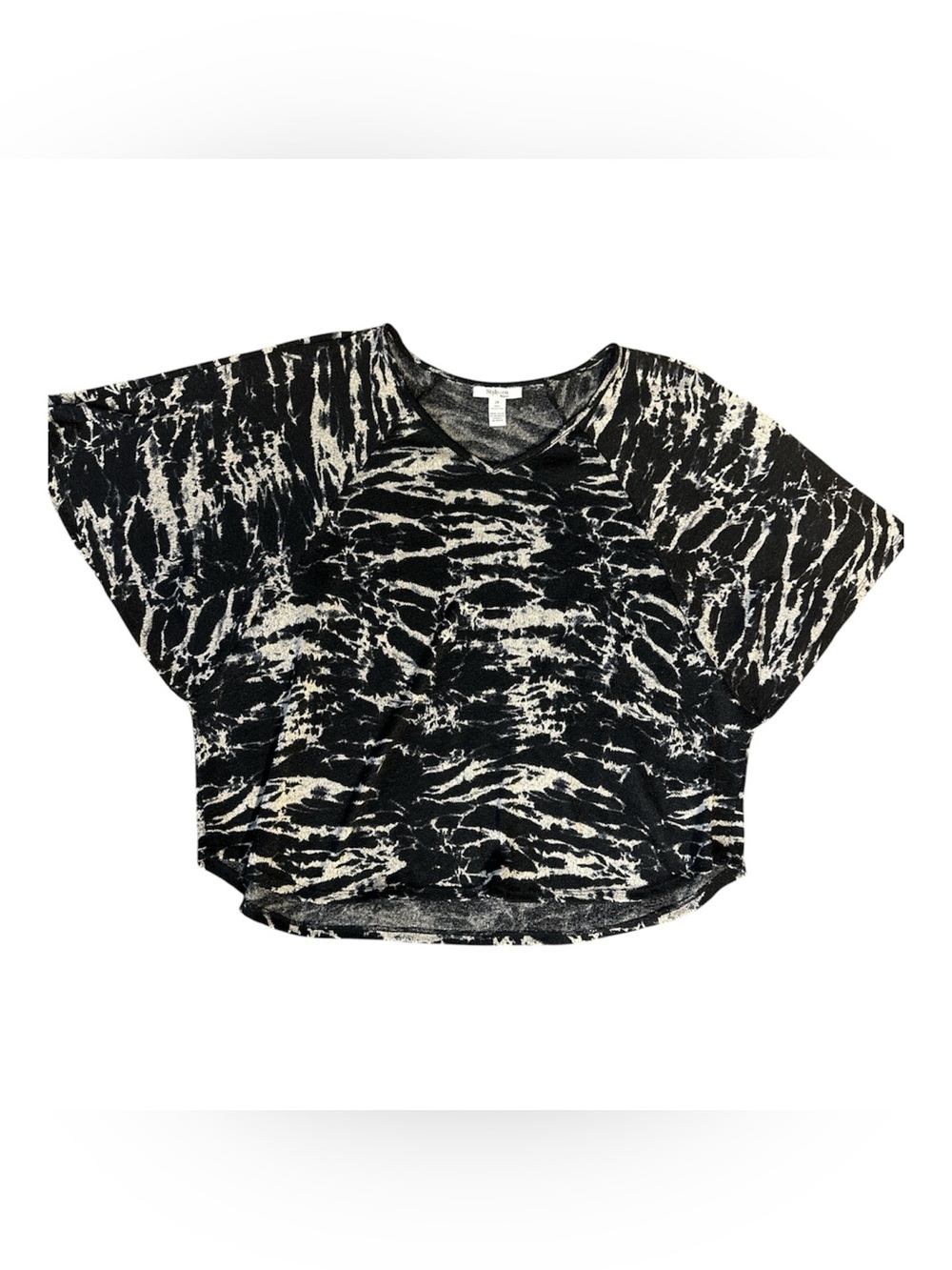 Style & Co 2X Black Cream Abstract Animal Print Dolman Sleeve Top. 2X. 26” P